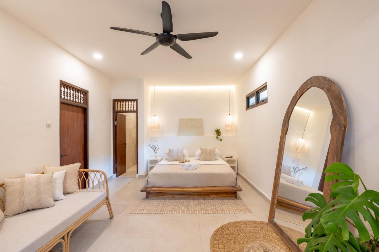 Cozy Up Villa Sanur Esterno foto