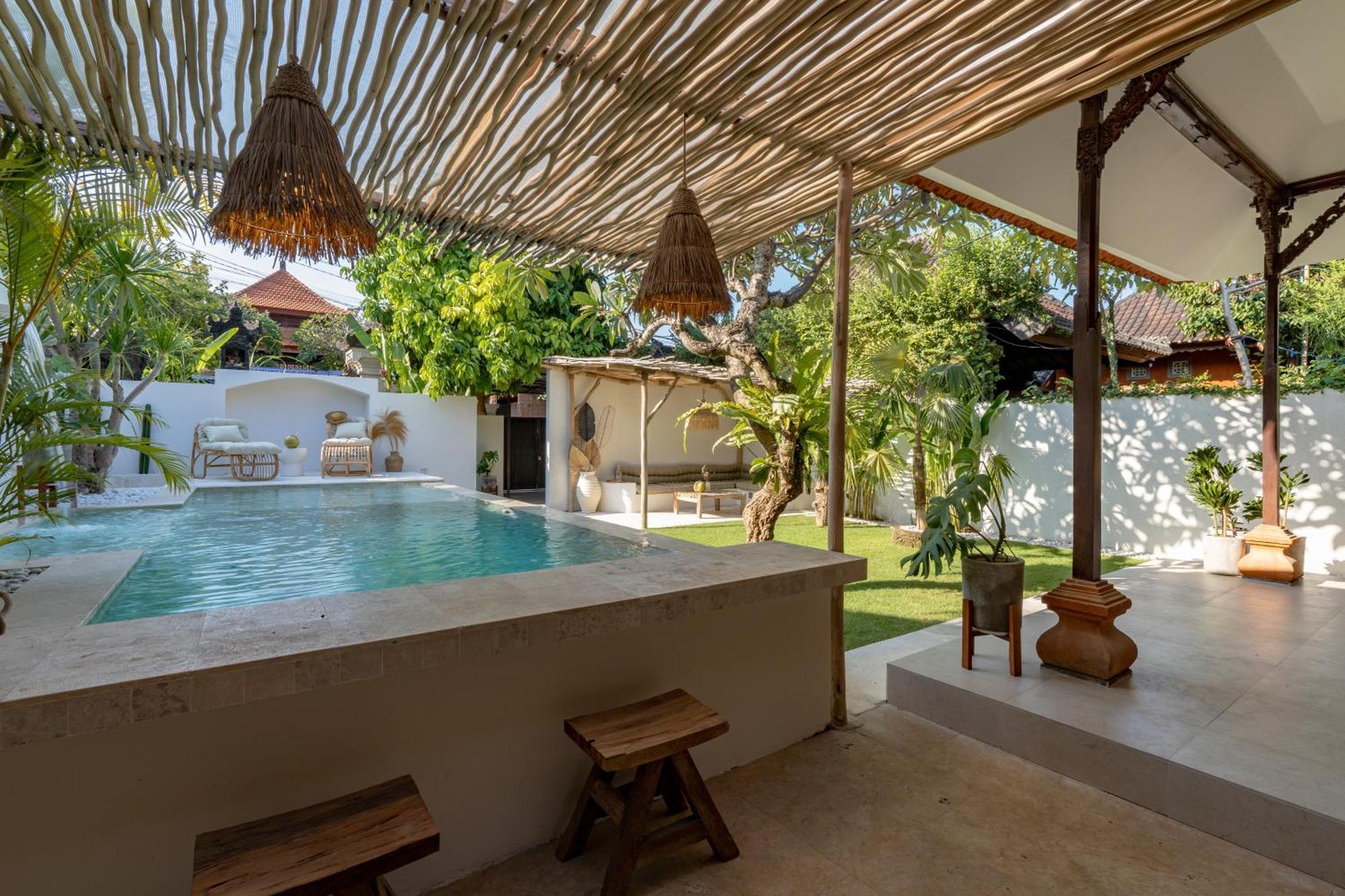 Cozy Up Villa Sanur Esterno foto